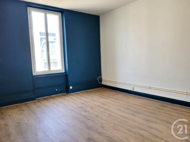 Appartement F3 à louer - 3 pièces - 62.0 m2 - LE CREUSOT - 71 - BOURGOGNE - Century 21 Agence De La Verrerie